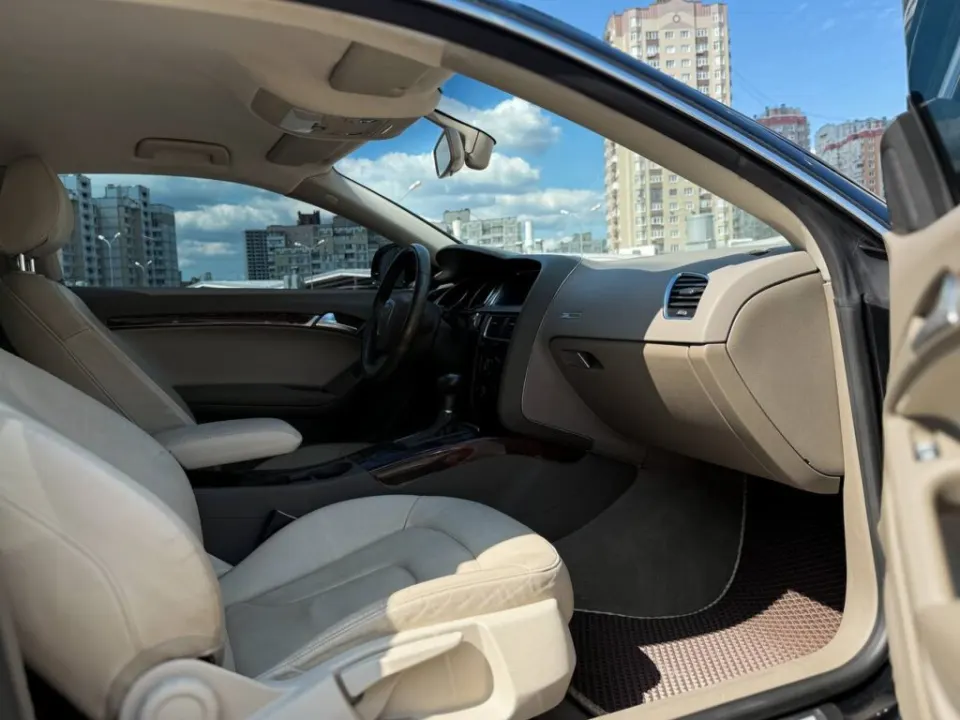 Audi A5 2009 из парка аренды KTRANS