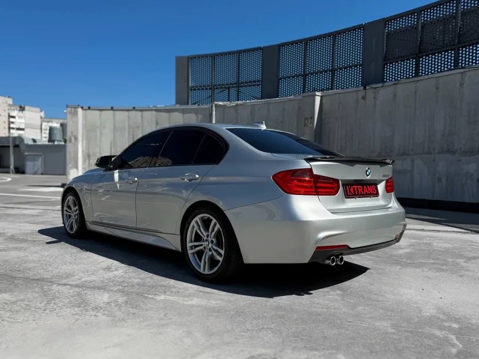 BMW 328 2013 из парка аренды KTRANS
