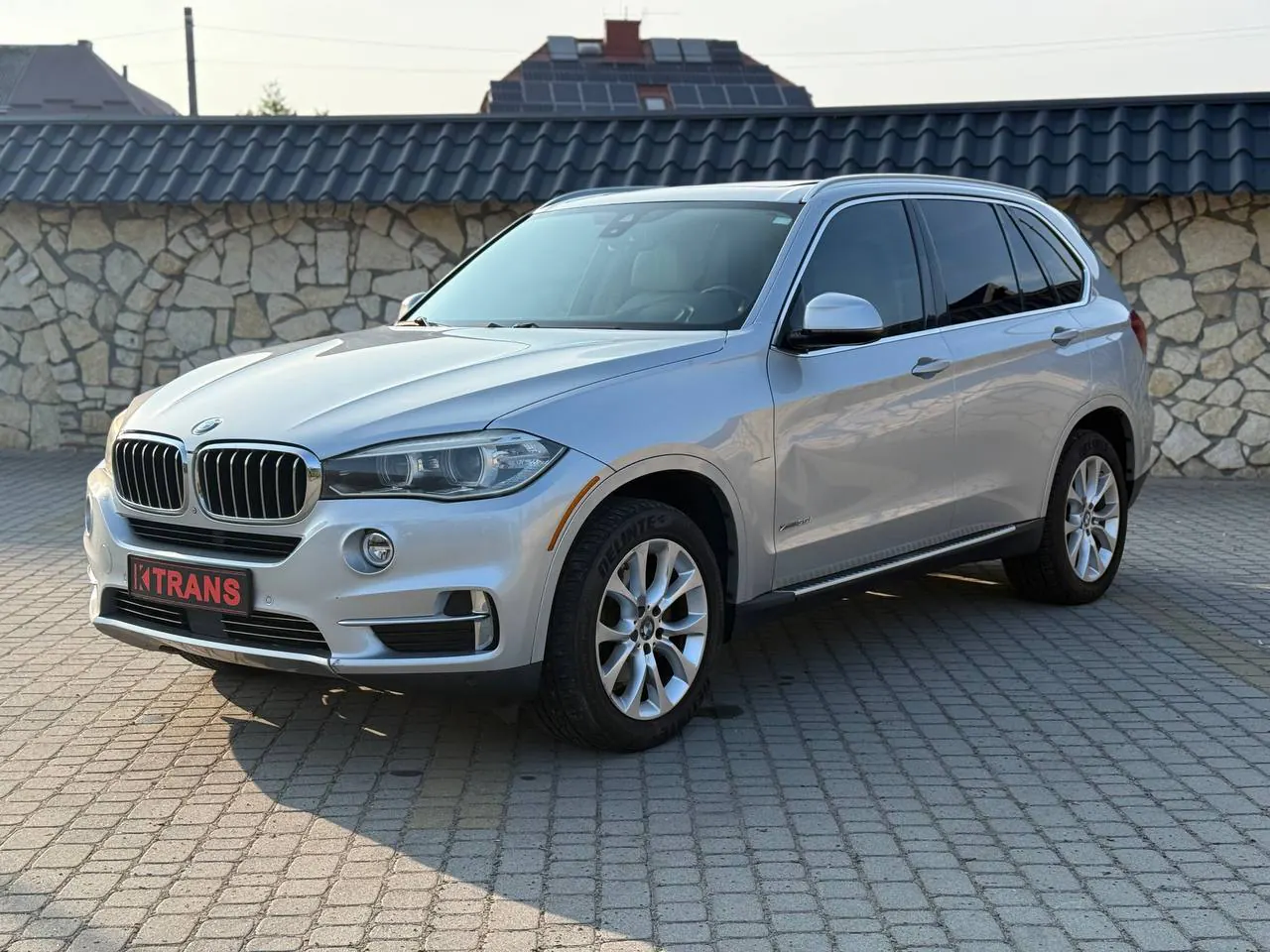 BMW X5 2015 из парка аренды KTRANS
