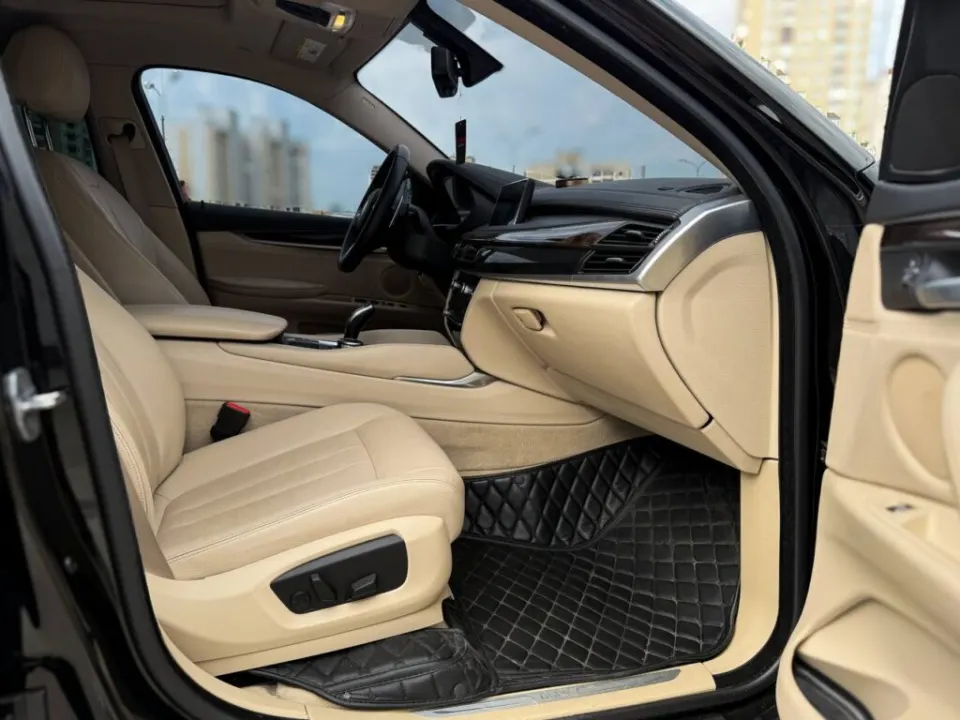 BMW X6 2015 из парка аренды KTRANS