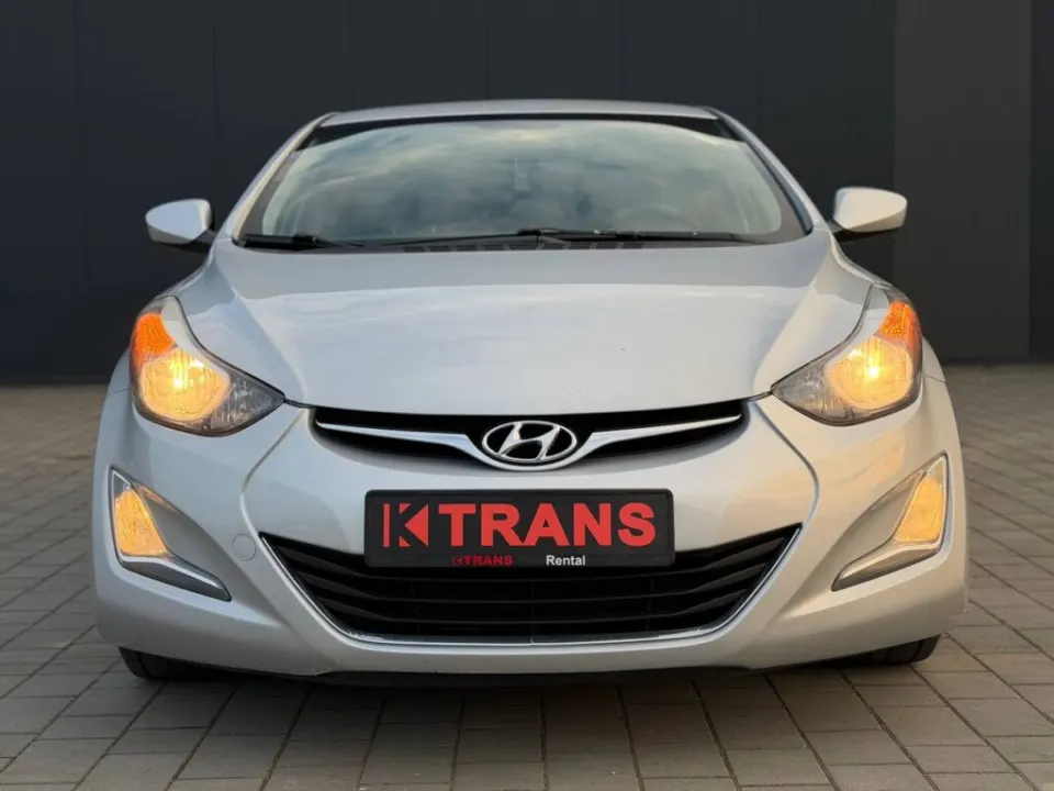 Hyundai Elantra 2015 из парка аренды KTRANS