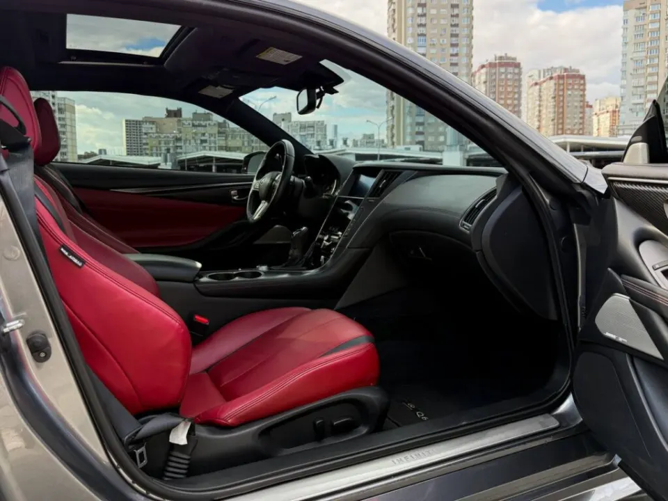 Infiniti Q60 2020 из парка аренды KTRANS