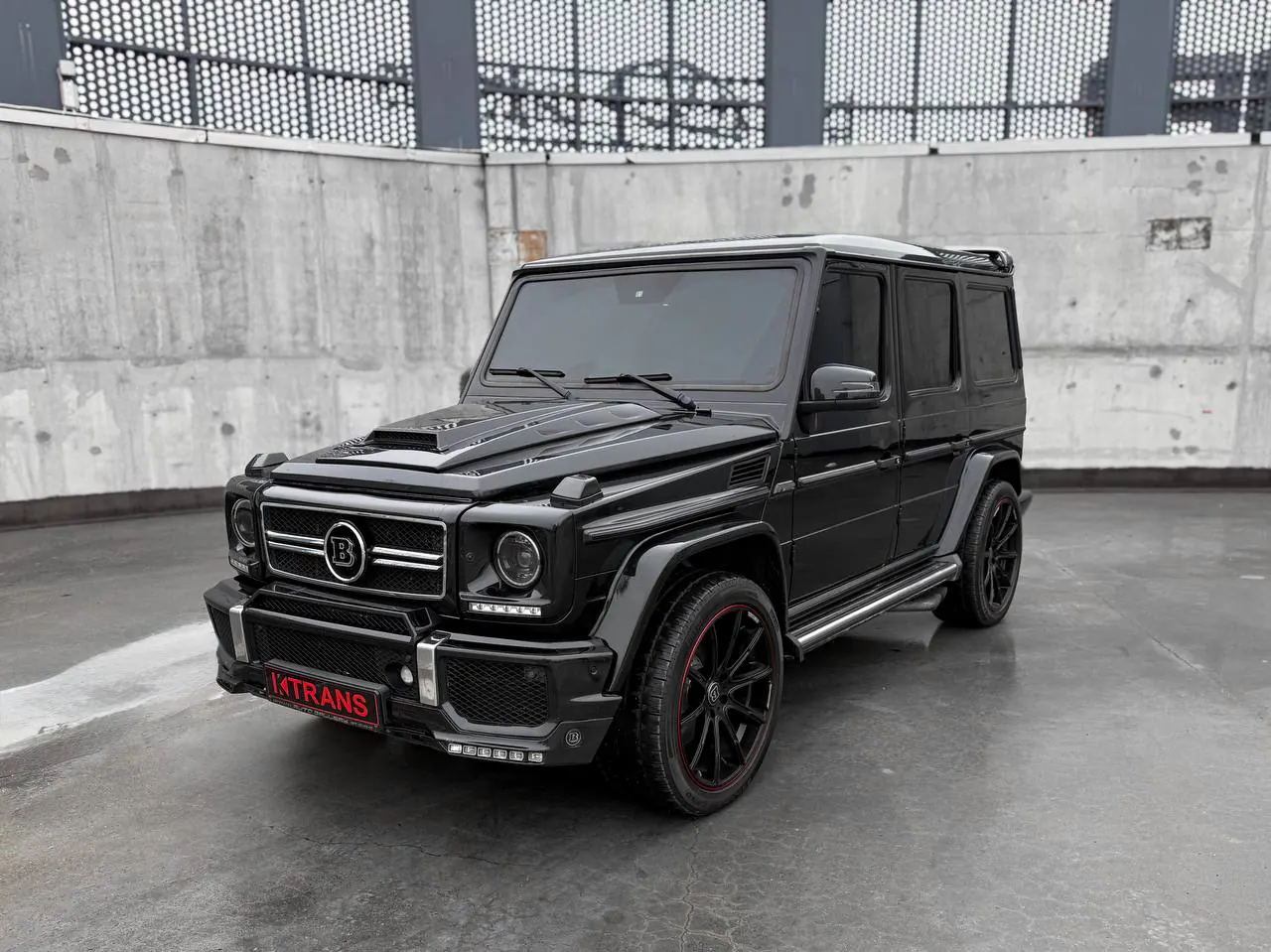Mercedes-Benz G500 2014 from the KTRANS rental fleet