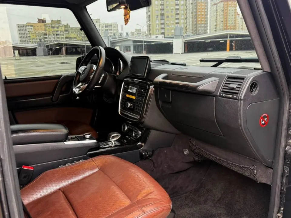 Mercedes-Benz G500 2014 from the KTRANS rental fleet