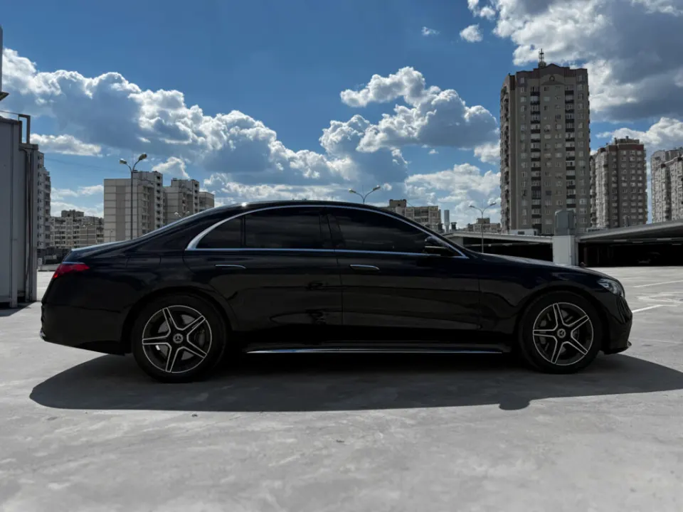 Mercedes-Benz S350d 2021 from the KTRANS rental fleet