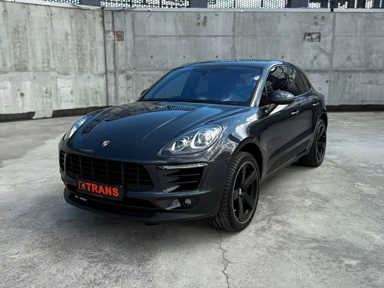Porsche Macan 2017 from the KTRANS rental fleet