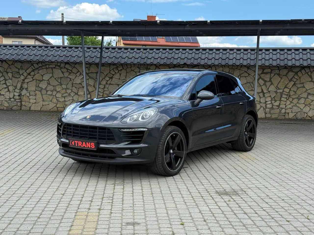Porsche Macan 2017 from the KTRANS rental fleet