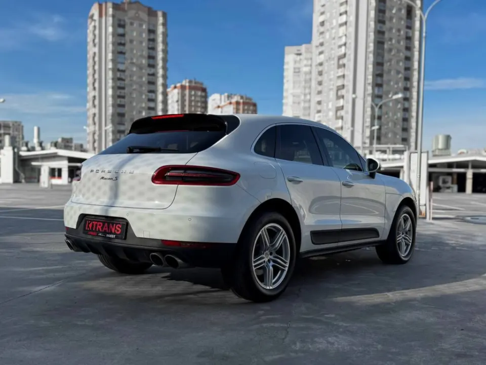 Porsche Macan 2014 из парка аренды KTRANS