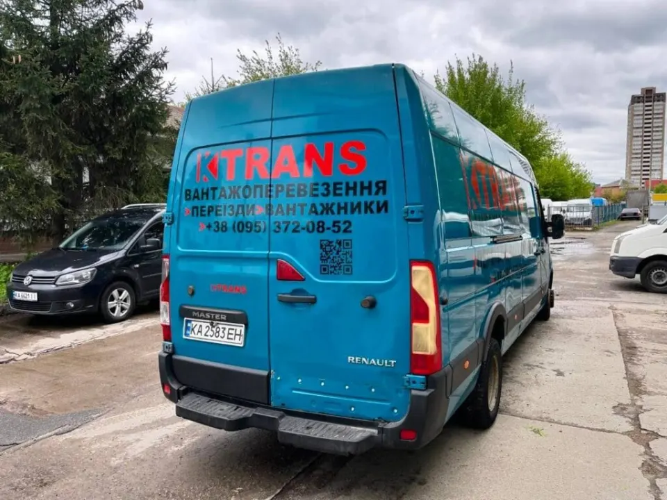 Renault Master from the KTRANS rental fleet