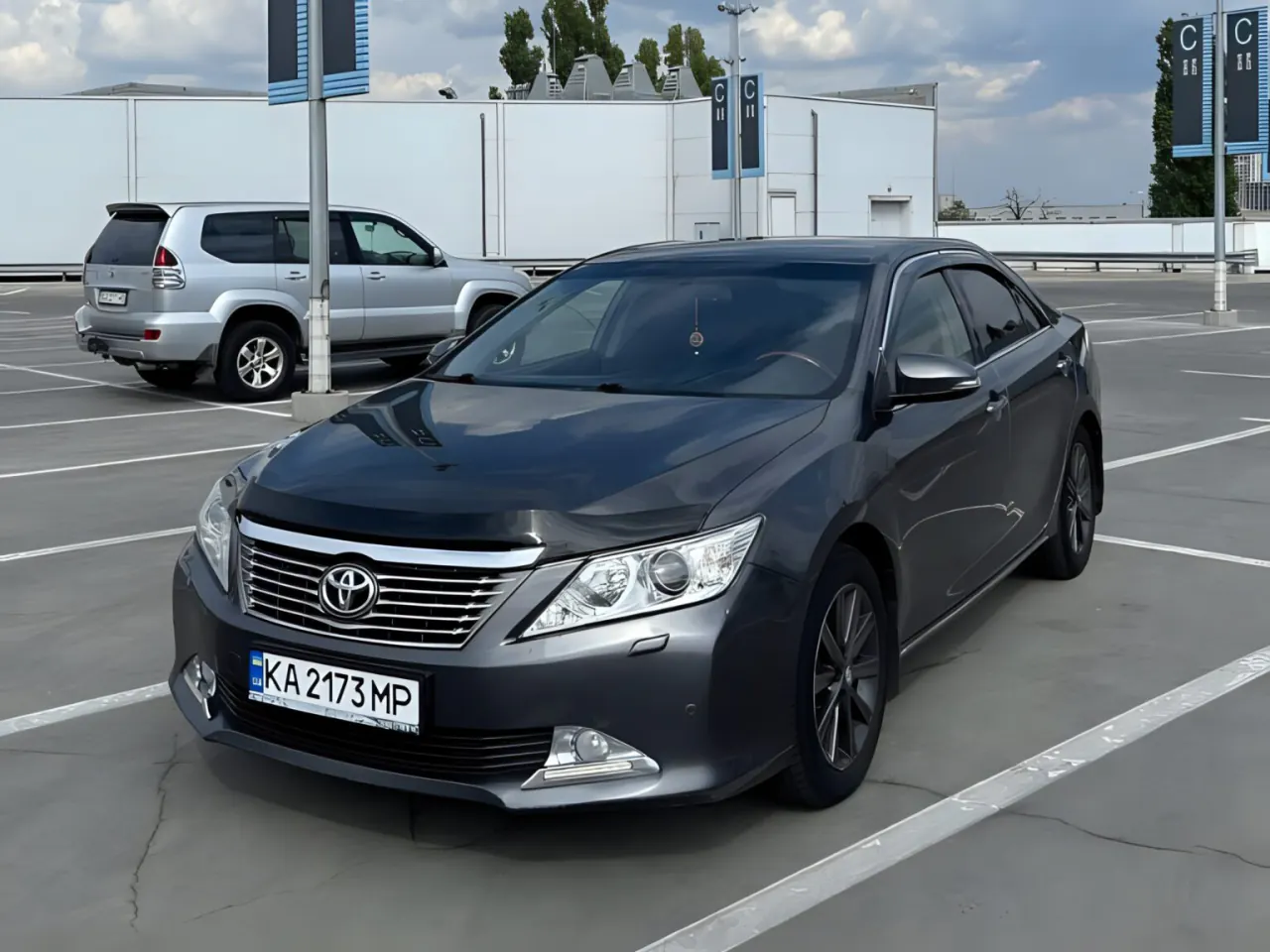 Toyota Camry 50 2012 из парка аренды KTRANS
