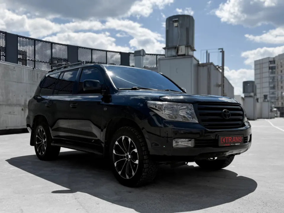 Toyota LC200 2007 из парка аренды KTRANS