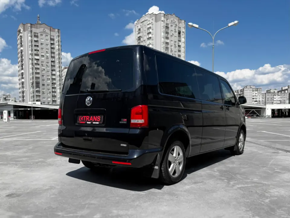 Volkswagen Caravelle 2015 из парка аренды KTRANS