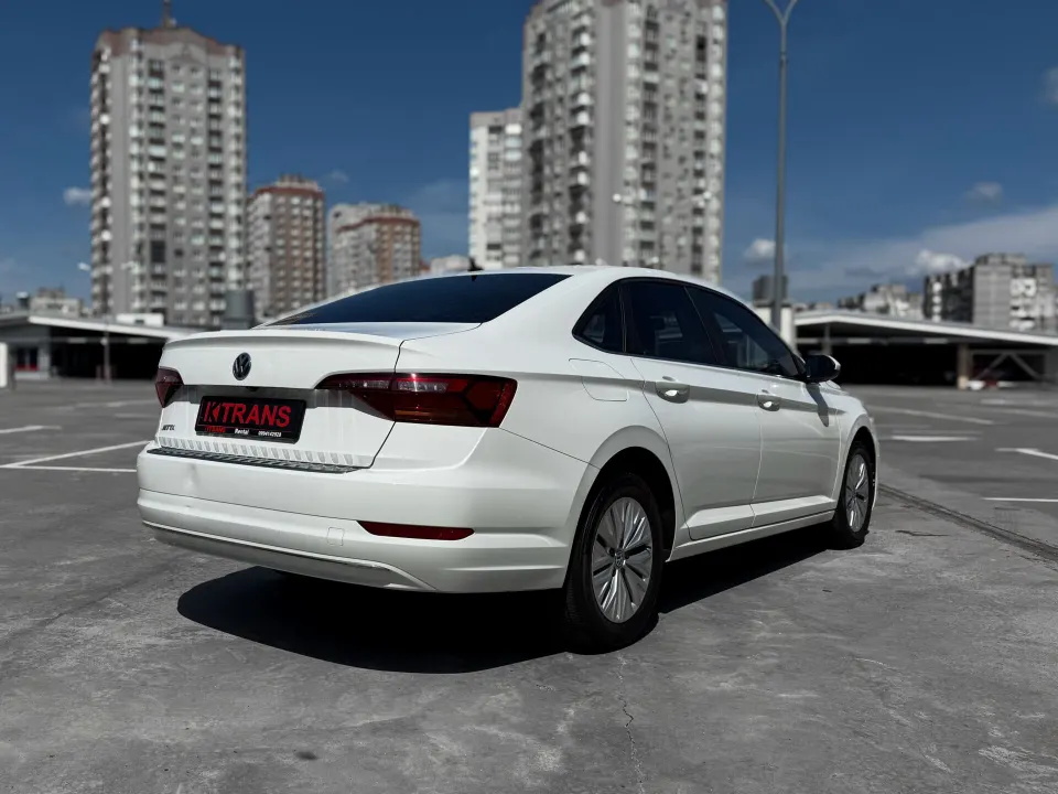 Volkswagen Jetta 2018 из парка аренды KTRANS