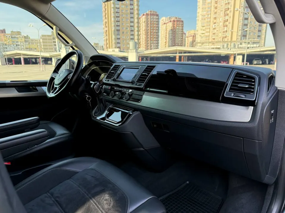 Volkswagen Multivan 2018 from the KTRANS rental fleet