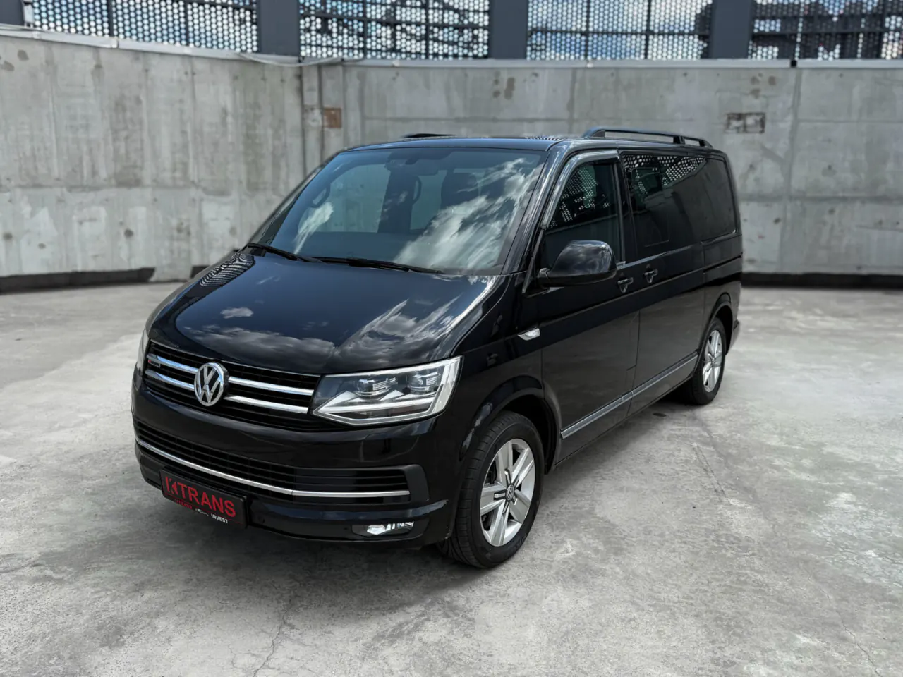 Volkswagen Multivan 2018 from the KTRANS rental fleet