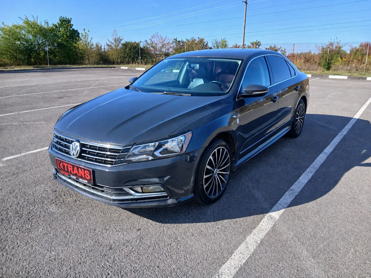 Volkswagen Passat 2016 из парка аренды KTRANS