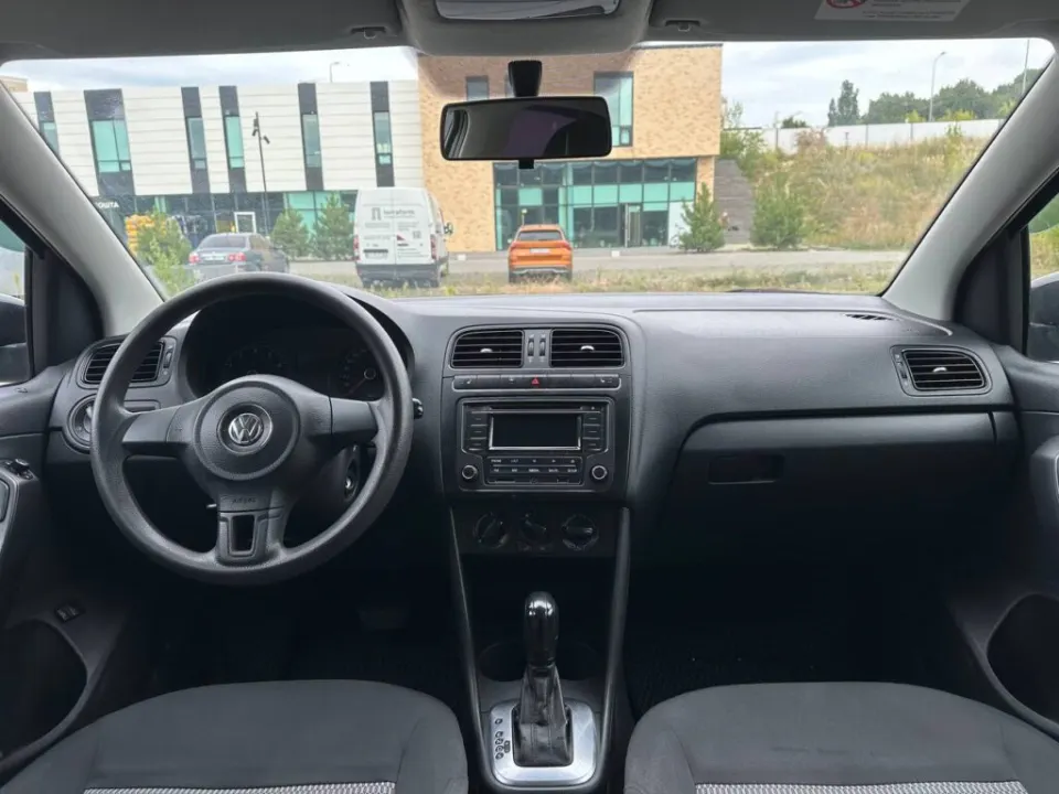 Volkswagen Polo 2013 из парка аренды KTRANS